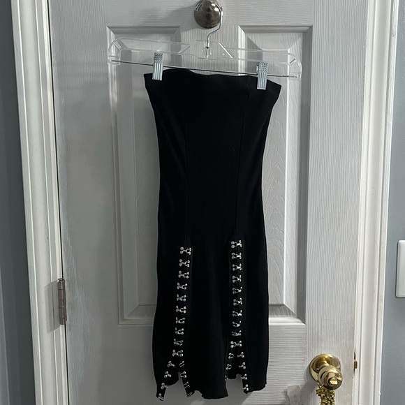 EUC Black Form Fitting Party Mini Dress - Picture 6 of 7